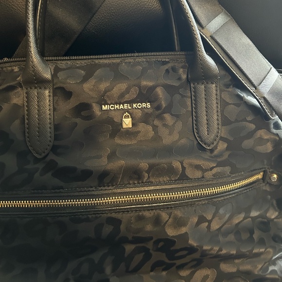 Michael Kors weekender travel bag - Picture 2 of 8